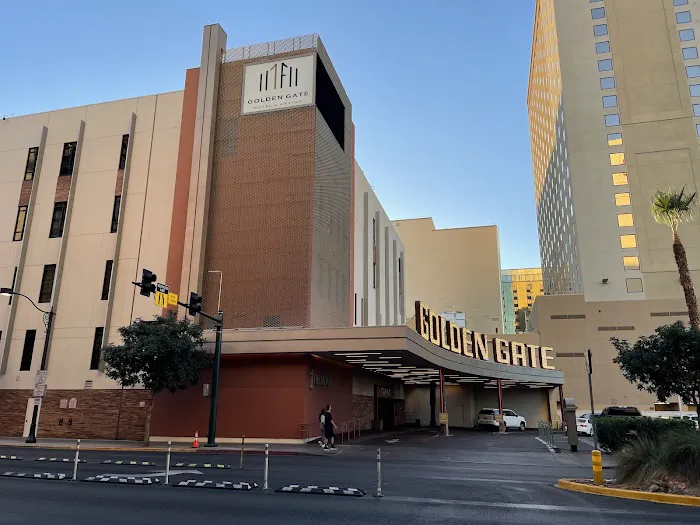 Golden Gate Hotel & Casino 3