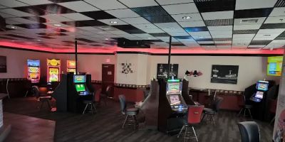 Jackpot Joanie’s