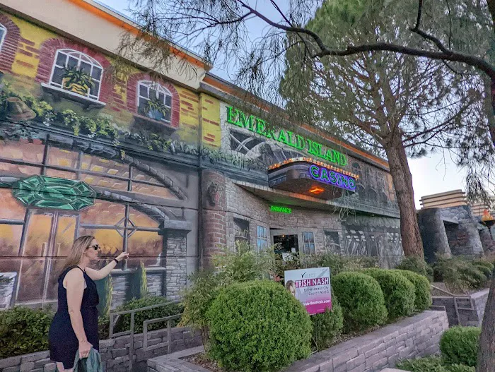 Emerald Island Casino 6