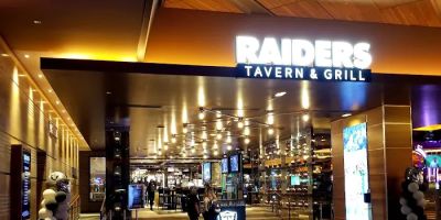 Raiders Tavern & Grill
