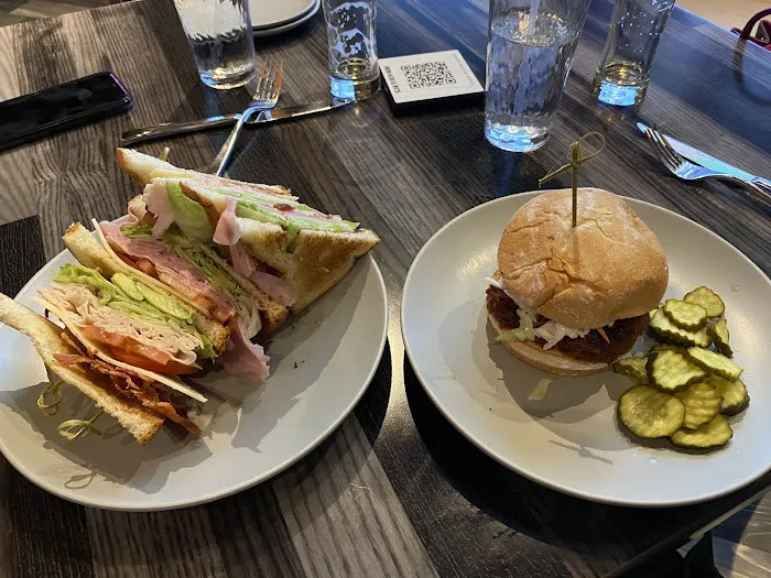 Raiders Tavern & Grill 5
