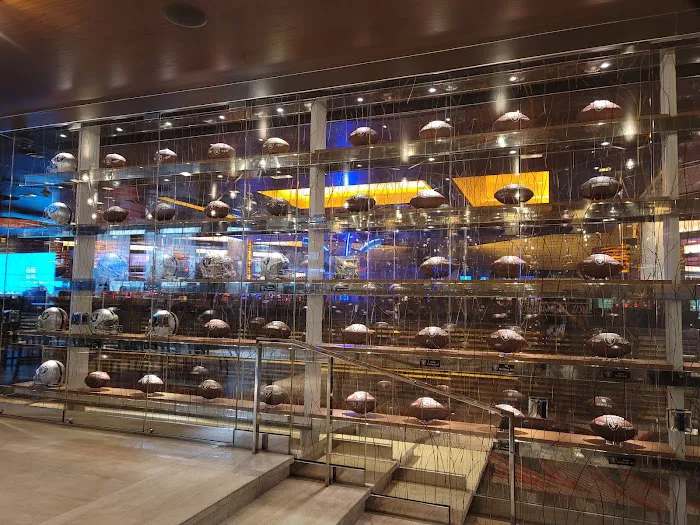 Raiders Tavern & Grill 4