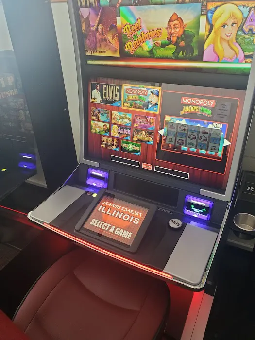 Lilly's Wine Bar, Slots, Video Poker 2