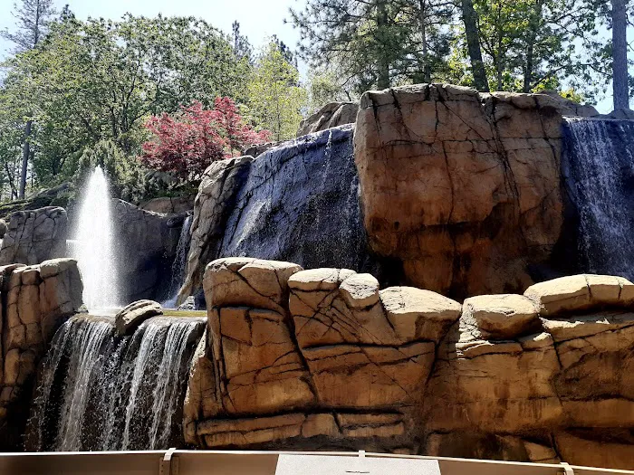 Red Hawk Resort + Casino 6