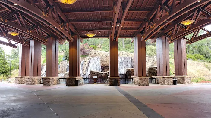 Red Hawk Resort + Casino 0