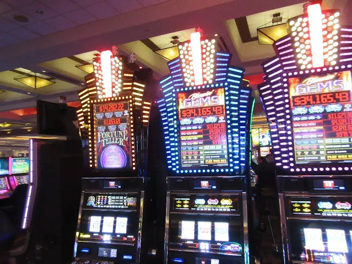 Red Hawk Resort + Casino 8