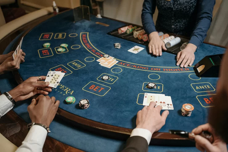 How to Win Big at Baccarat in Land-Based Casinos: Tips and Strategies