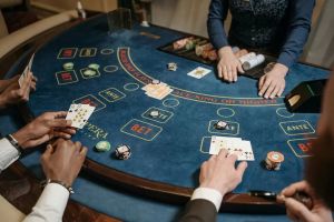 How to Win Big at Baccarat in Land-Based Casinos: Tips and Strategies