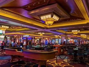 How to Maximize Rewards at a Land-Based Casino for the Best Experience