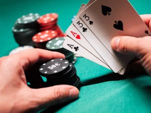 How to Improve Your Poker Skills for Tournaments: Advanced Strategies and Practical Tips